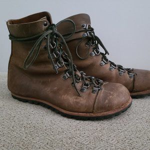 cydwoq cliffdweller hiker